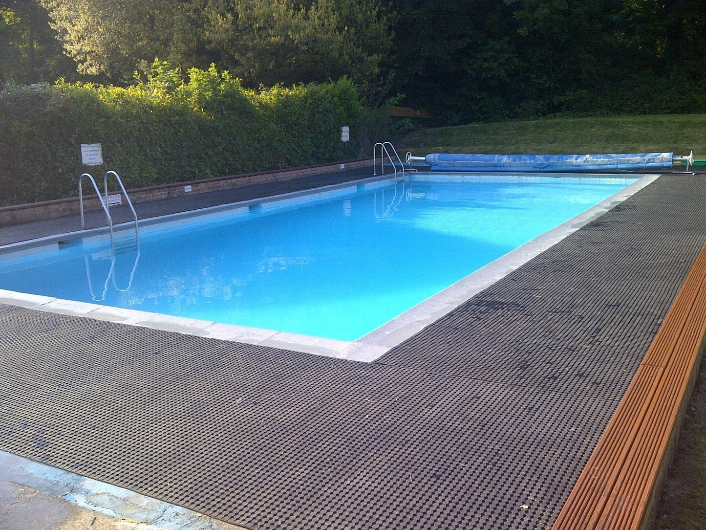 Outdoor Heavy Duty Non Slip Wet Area Pool Mats