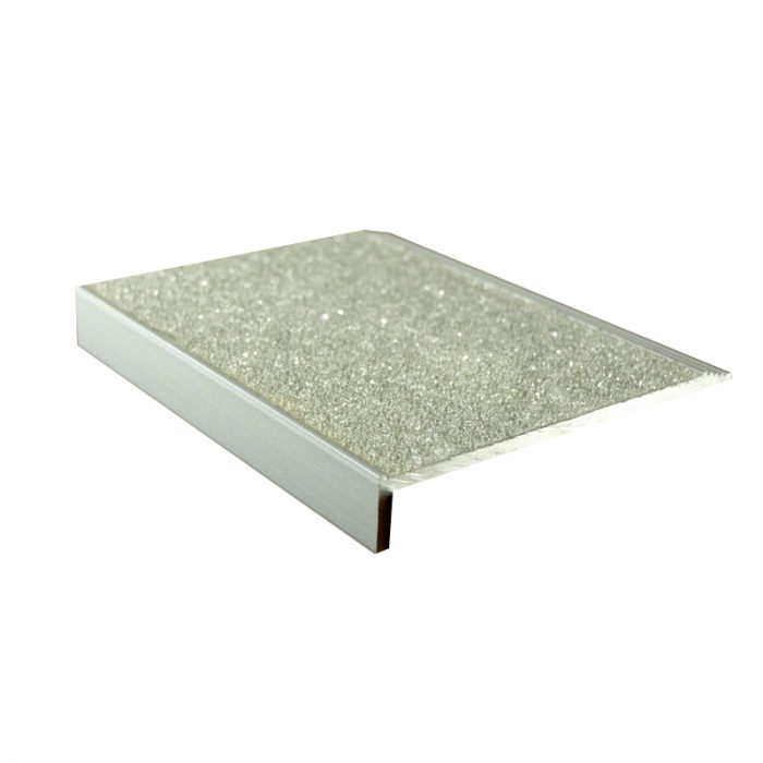 Commercial Stair Nosing Solid Protection Square Edge Carb Insert Stair Nosing
