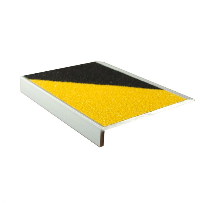 Commercial Stair Nosing Solid Protection Square Edge Carb Insert Stair Nosing