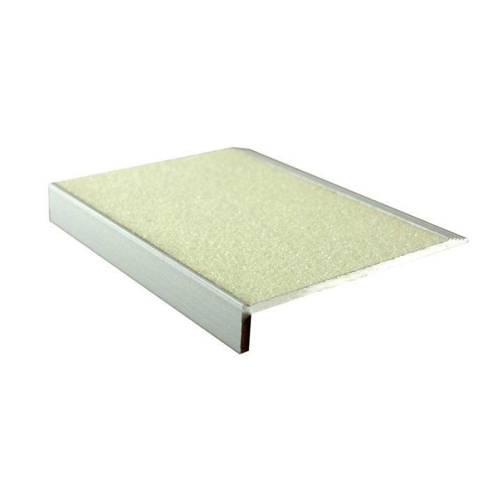 Commercial Stair Nosing Solid Protection Square Edge Carb Insert Stair Nosing
